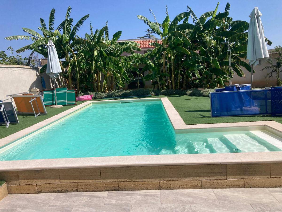 Two-Bedroom House in Collepasso, Golfo di Taranto