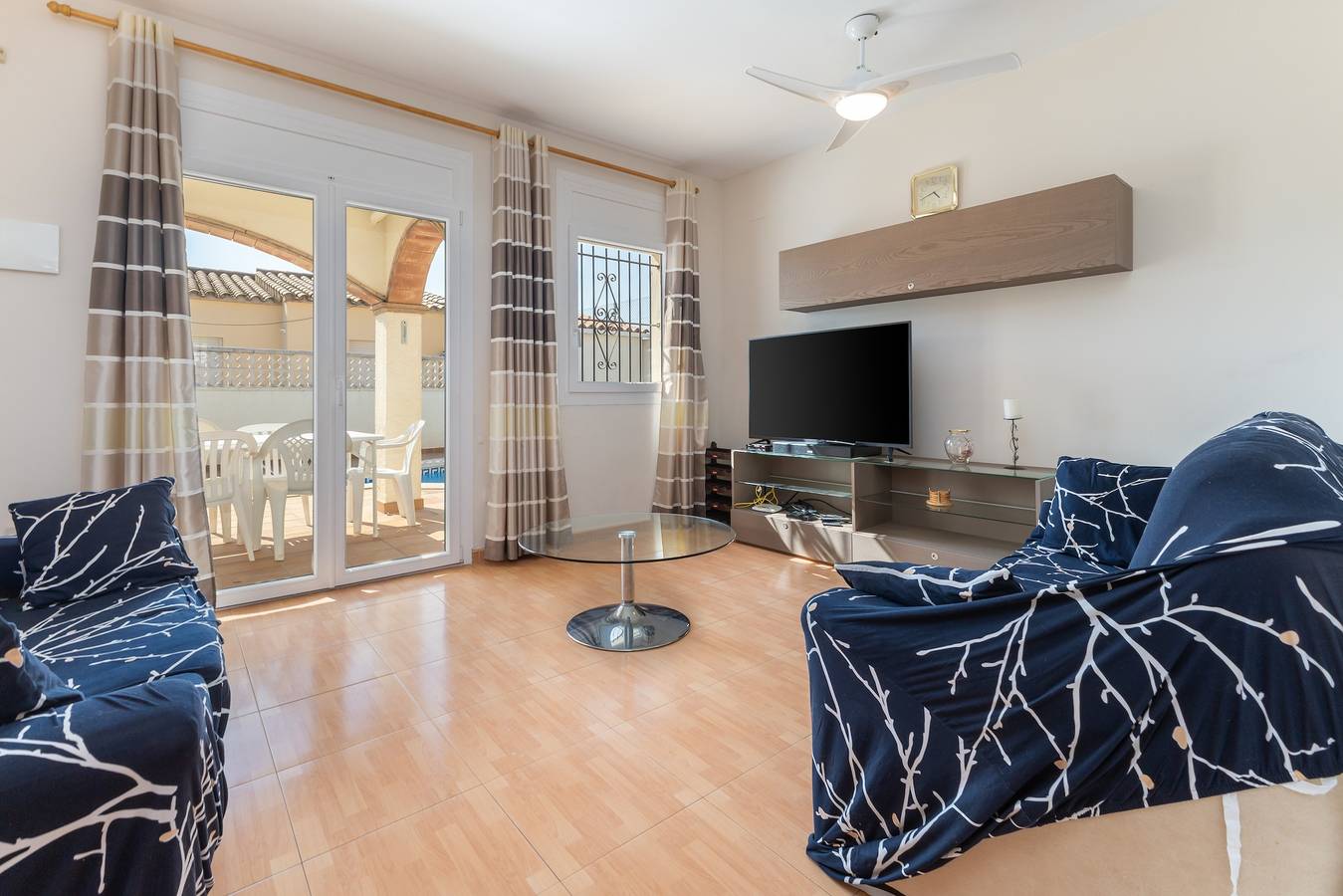 Maison de vacances 'Cal Llop' avec vue sur la montagne, Wi-Fi et climatisation in L'Escala, Haut-Ampurdan