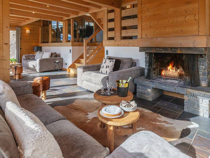 4★ Chalet, 12 Pers, Spa, Panoramablick, nahe Shuttle in La Clusaz, Annecy und Umgebung