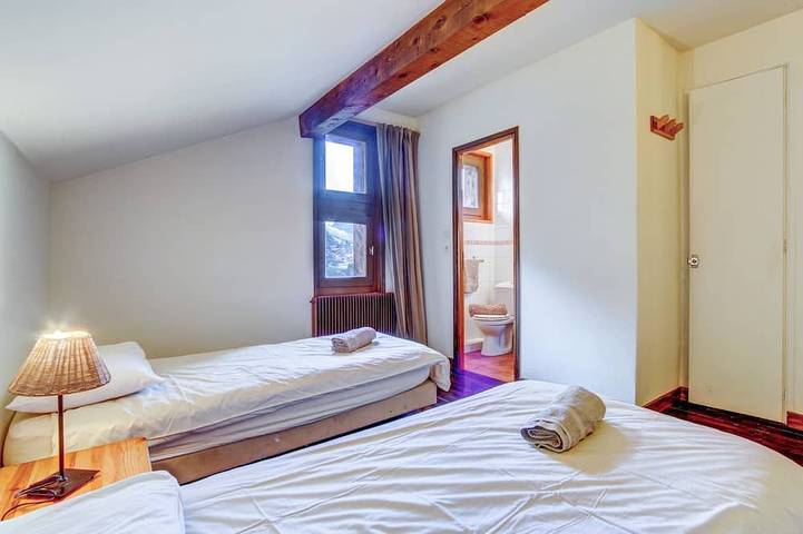 Gîte pour 22 personnes, animaux acceptés à Essert-Romand - 4