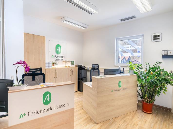 Ferienpark für 8 Personen, mit Garten und Pool sowie Sauna und Whirlpool in Koserow - 2