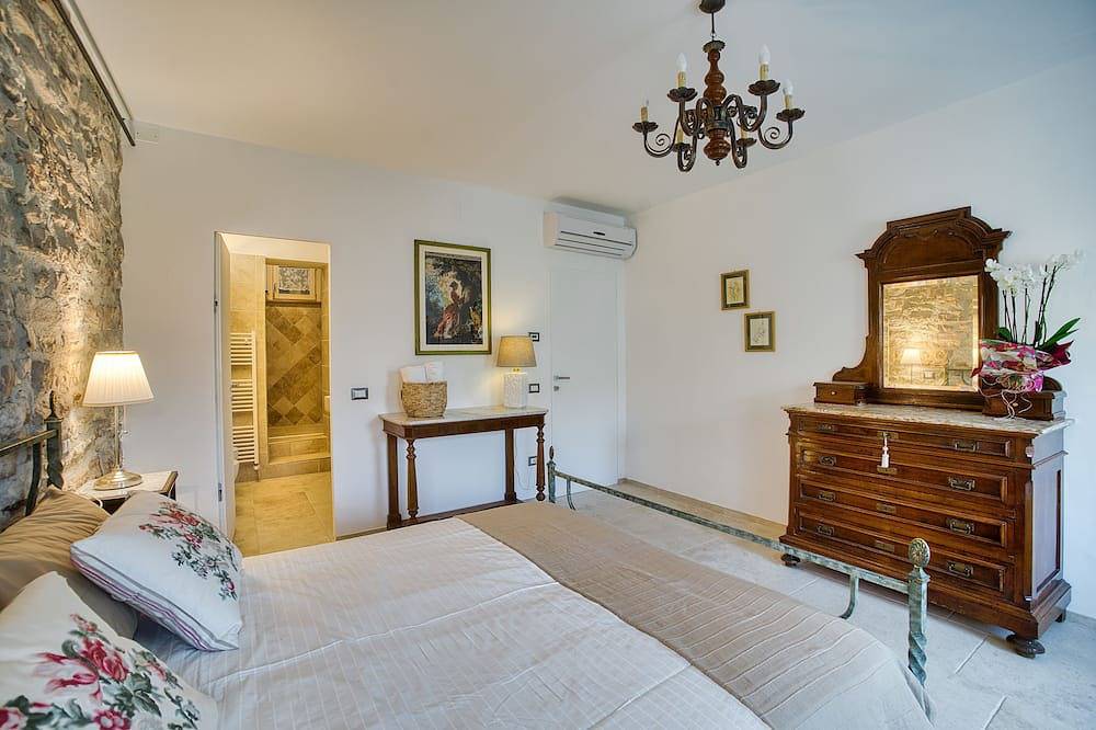 Appartamento intero, Villa La Quercia d'oro romantica casa italiana vicino alle Grotte di Frasassi in Fabriano, Provincia di Ancona