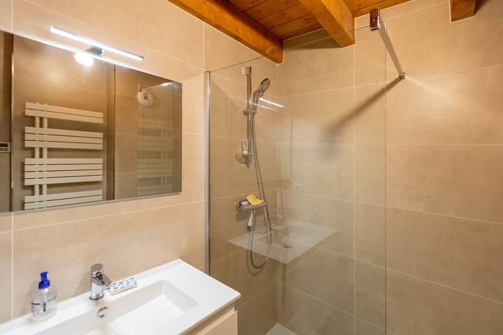 Gîte pour 6 personnes, avec balcon à Les Angles - 4