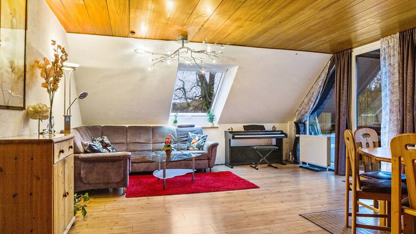 Ferienwohnung für 5 Personen, mit Seeblick und Garten in Unterkirnach