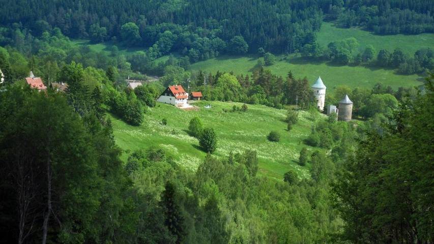 Ferienhaus für 12 Personen, mit Ausblick und Garten - 1