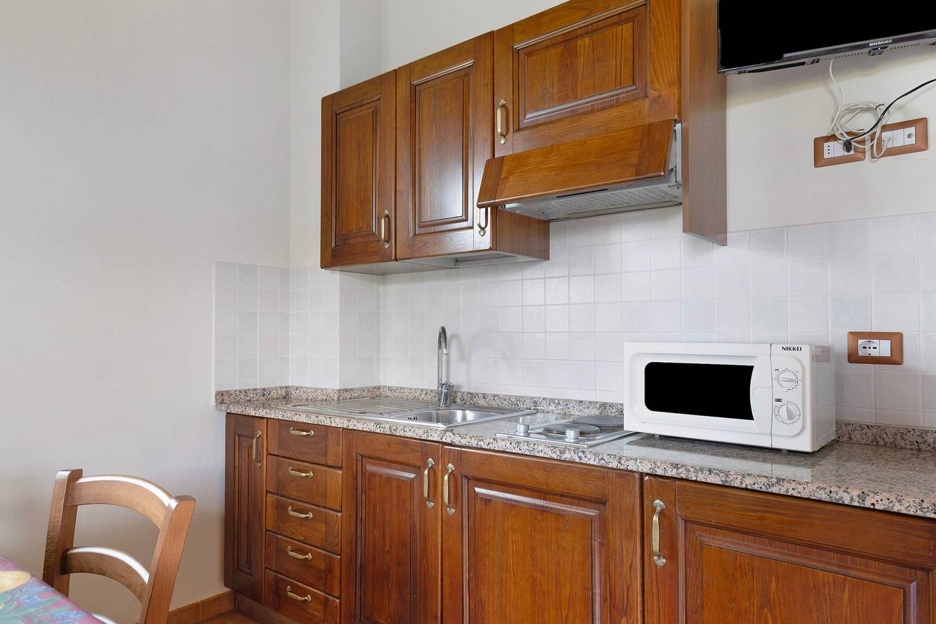 Ganzes Studio, Einzimmerapartment 'Numero 4' mit gemeinschaftlichem Garten, Balkon und Klimaanlage in Montopoli in Val d'Arno, Pisa Provinz