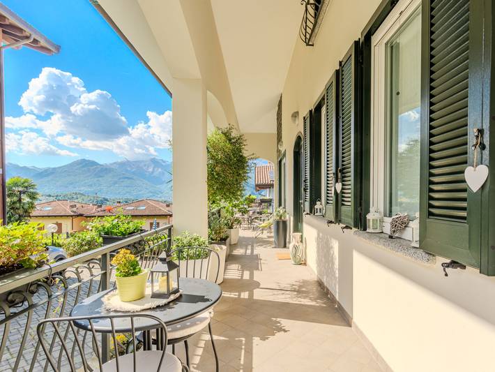 Ferienhaus für 6 Personen, mit Balkon und Garten sowie Seeblick und Ausblick in Colico - 2