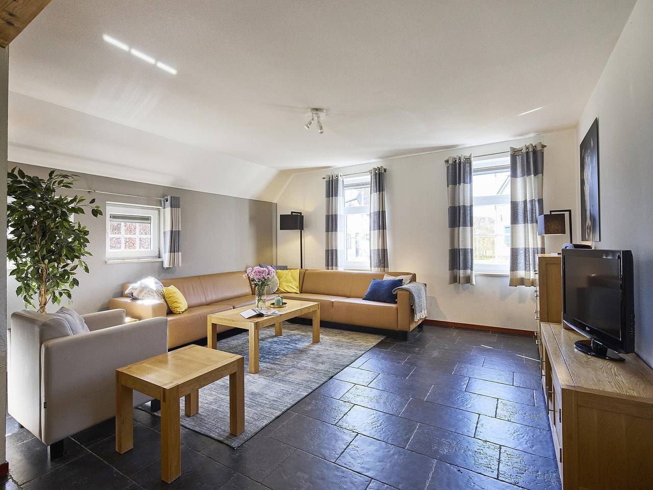 Boerderij in Limburg bij Subtropisch Zwembad in Limburg