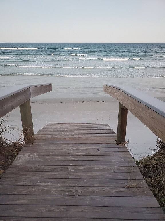 Vacation rental for 8 people, with terrace and yard in Ponce Inlet