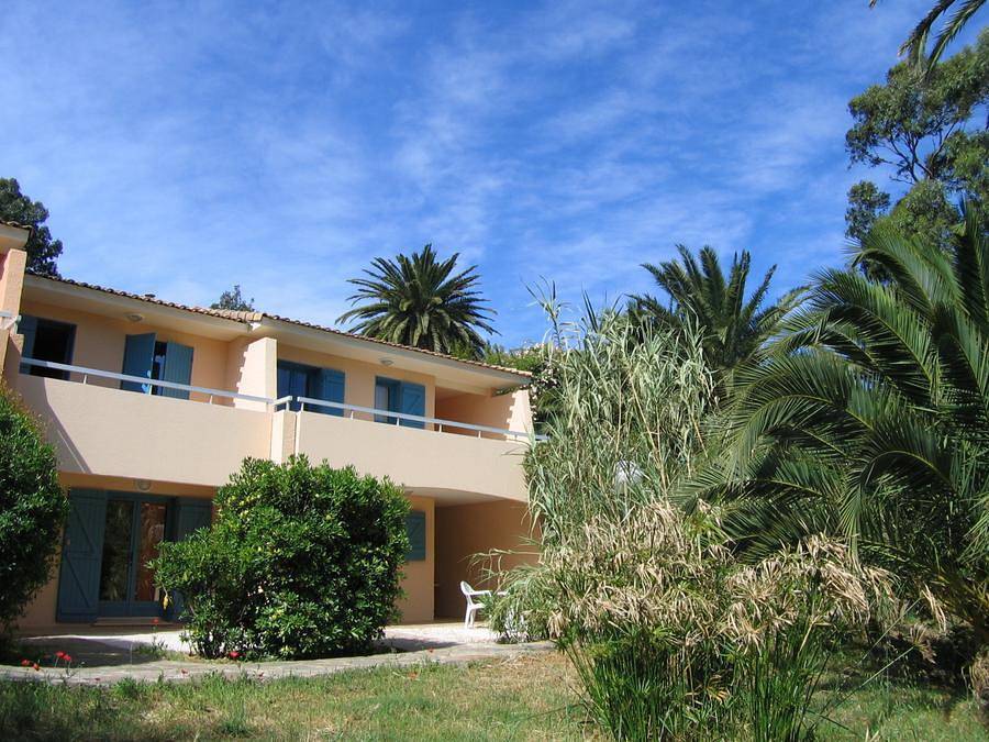 Résidence Goélia Le Domaine de La Pinède - Appartement 4 personnes - G/221_2 Pieces 4 Personnes in Le Lavandou, Parc national de Port-Cros