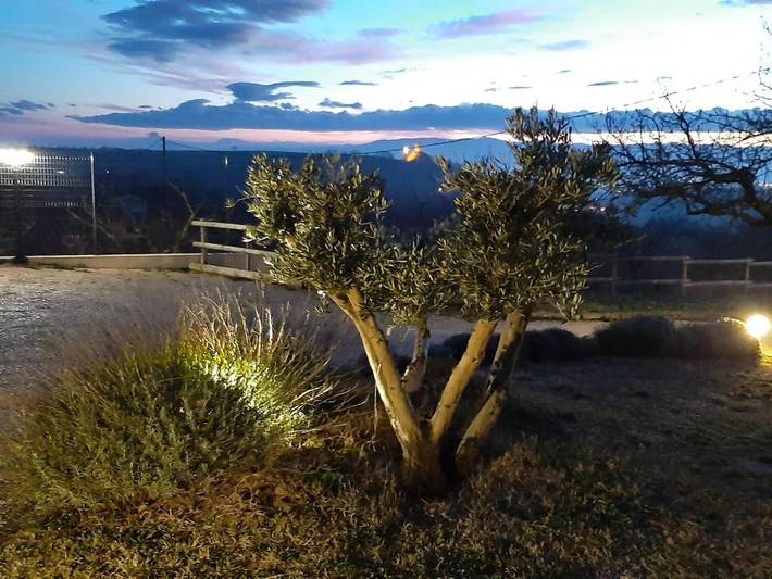 Location de vacances pour 2 personnes, avec jardin et vue à Mercurol - 2