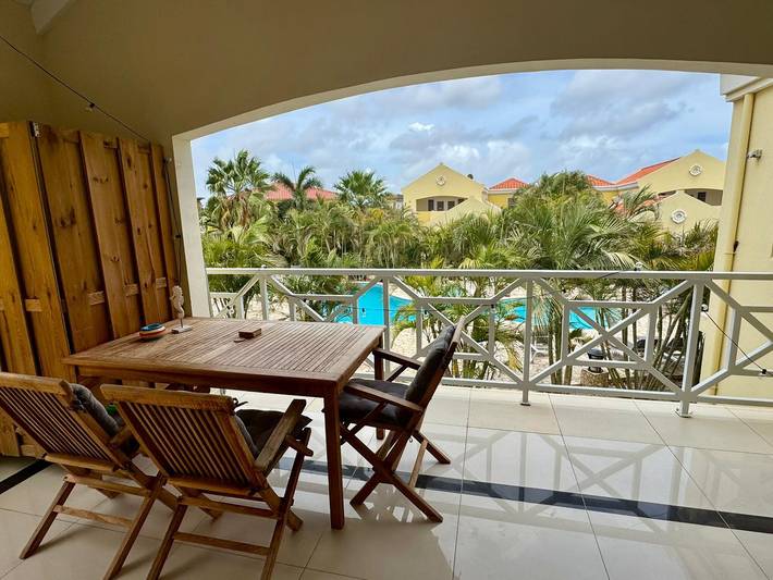 Last minute apartment voor 2 personen, with terras and tuin as well as zwembad op Bonaire