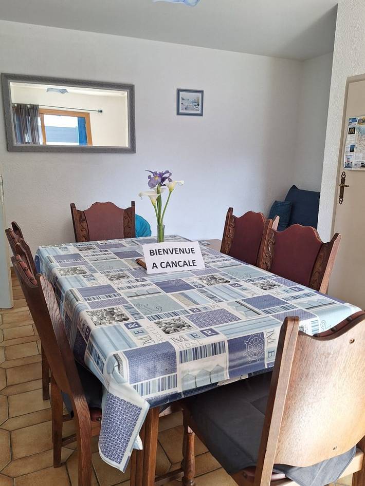 Gîte pour 5 personnes, avec jardin et terrasse, animaux acceptés à Cancale - 4
