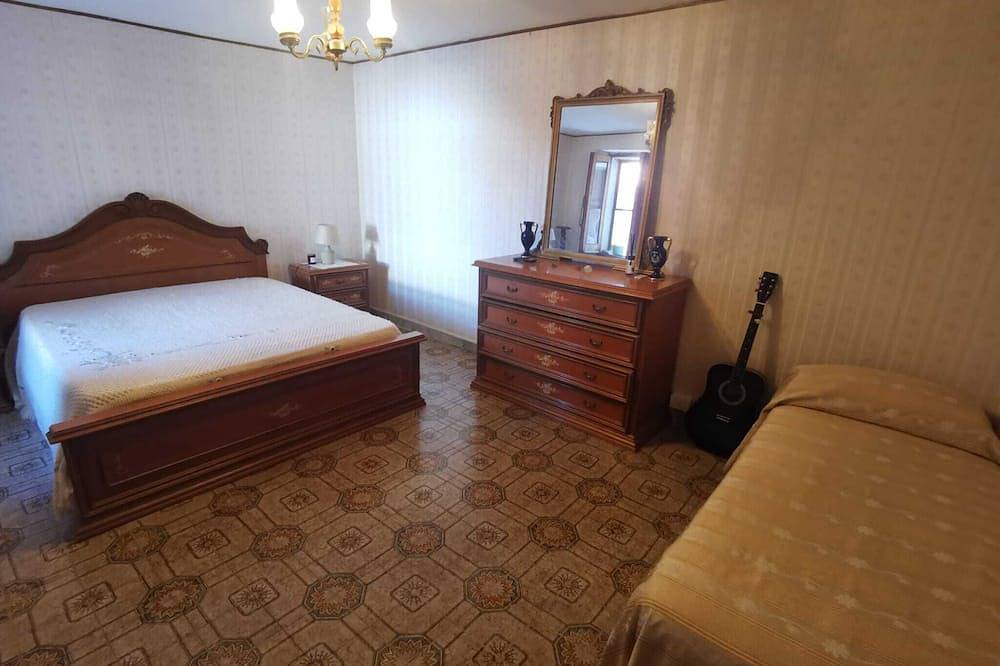 An oasis of peace in Calabria, just minutes from the Ionian and Tyrrhenian seas in Miglierina, Catanzaro Provinz