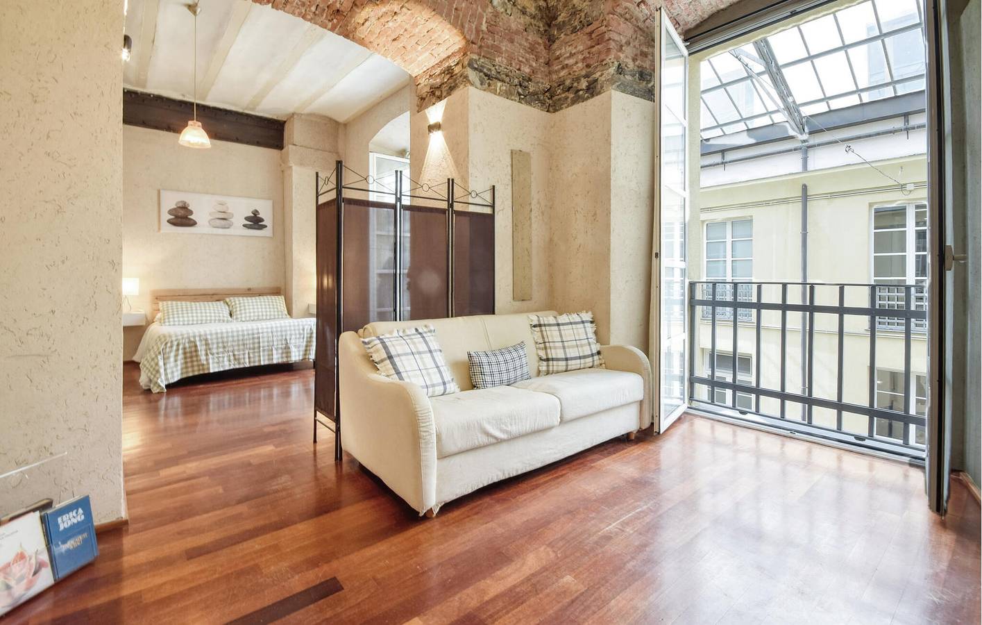 Geheel vakantieappartement, Appartement in Genua met WiFi & AC - 1km van het centrum in Genua (Stad), Genua