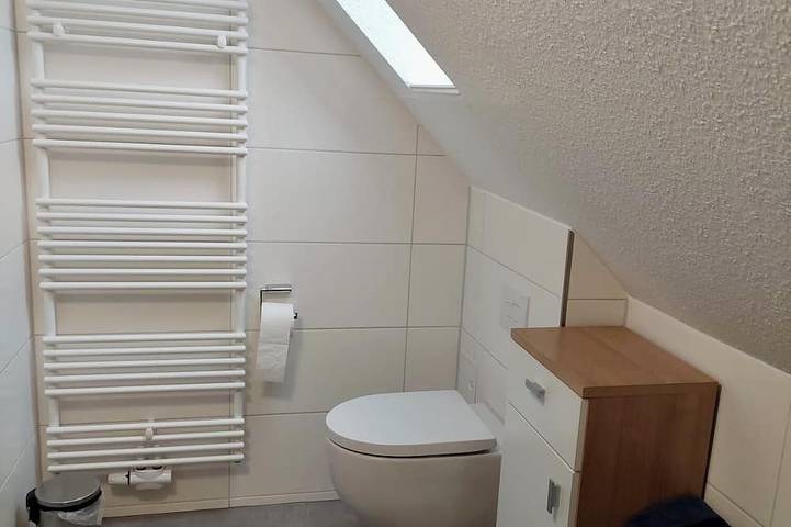 Entire apartment, Daub's island oasis/apartment with balcony near the south beach, pet free in Borkum