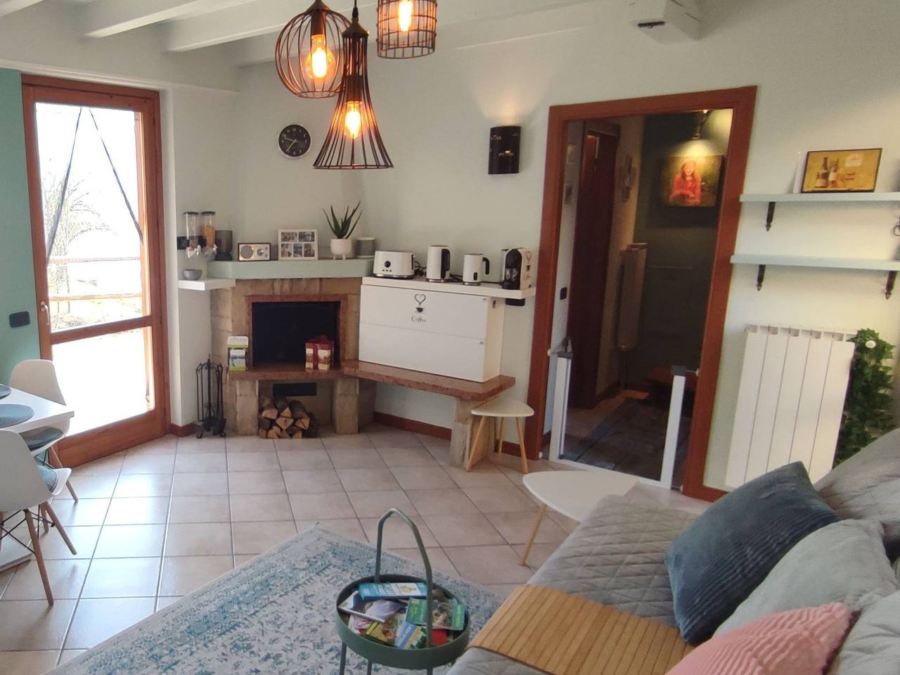 Oasi Azzurra - Drei-Zimmer-Wohnung in einer kleinen Villa mit Terrasse in Fonteno, Iseomeer