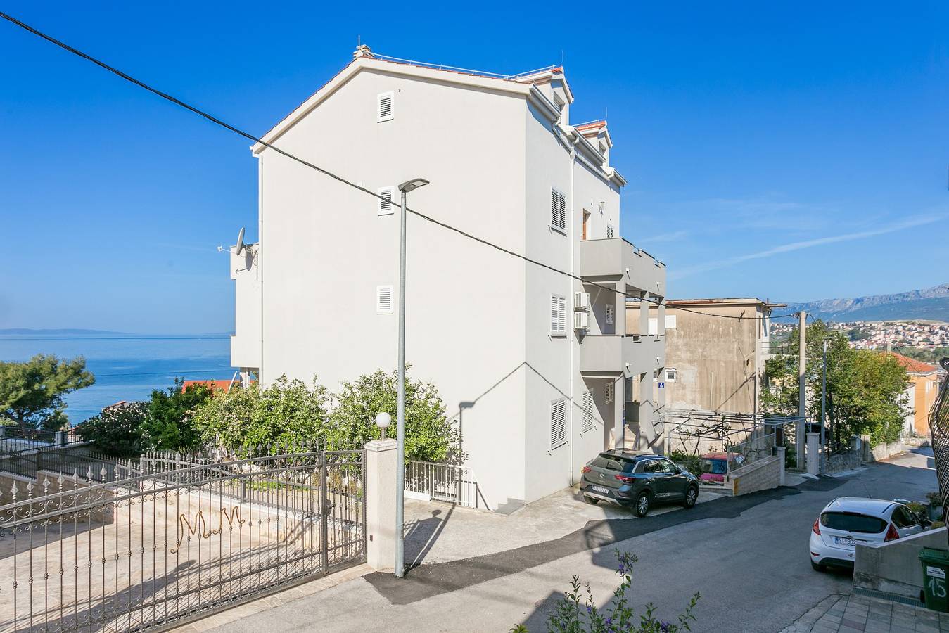 Entire apartment, One bedroom apartment with terrace and sea view Podstrana, Split A-6072-b in Podstrana, Split-Dalmatia