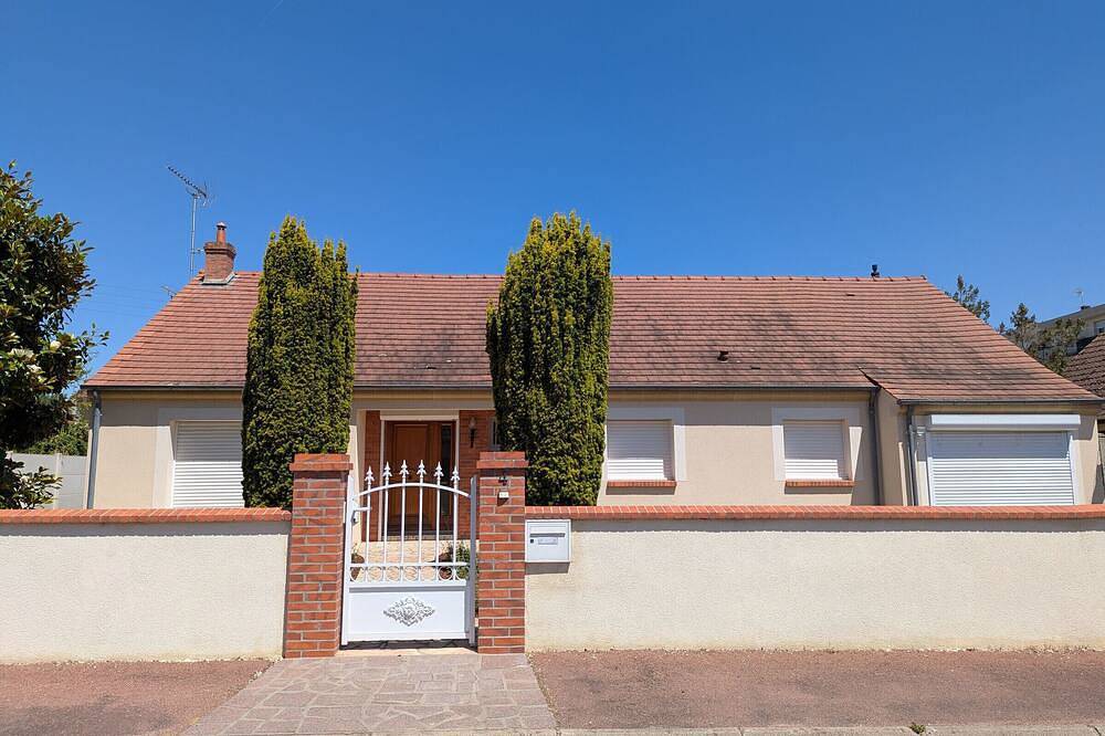 Acogedora casa de campo en Villemandeur con jardín cerca de Montargis in Villemandeur, Región de Montargis