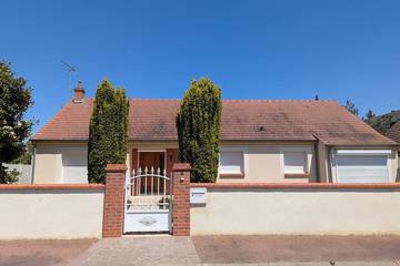 Gîte pour 4 personnes, avec jardin à Villemandeur