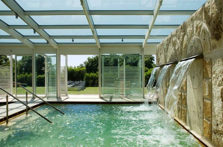 Hôtel pour 3 personnes, avec jardin ainsi que jacuzzi et sauna, animaux acceptés