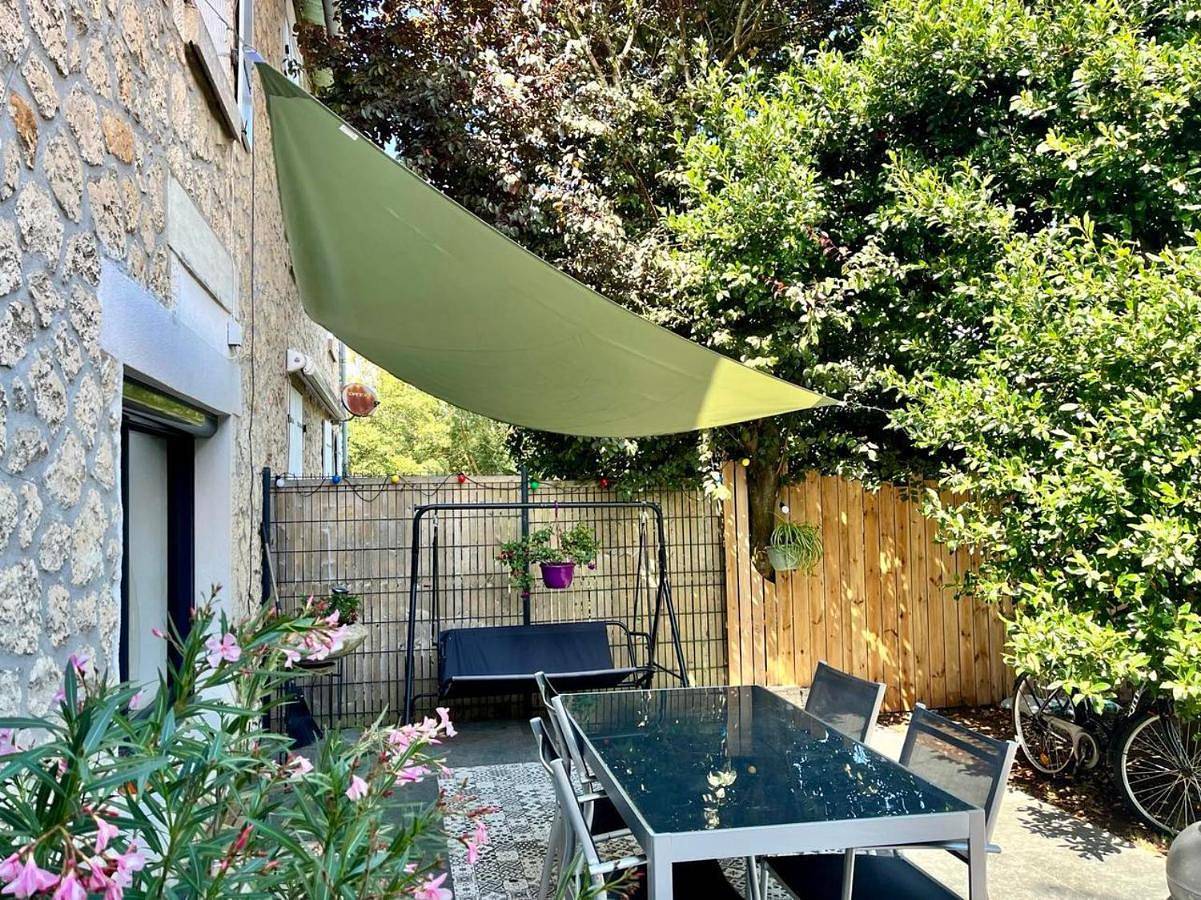Three-Bedroom Villa in La Rochelle, La Rochelle (Região)