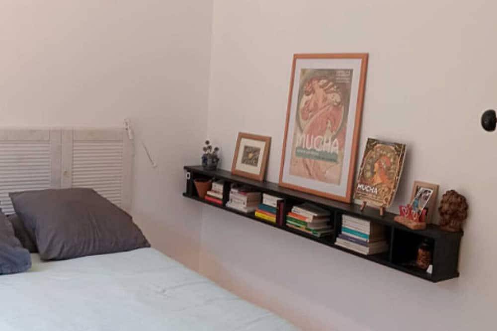 Chambre Du Méjean con vistas a la montaña in Meyrueis, Cevenas