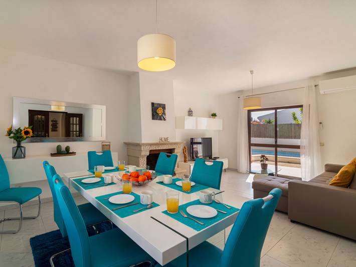 Location de vacances pour 9 personnes, avec jardin et balcon à Guia - 4