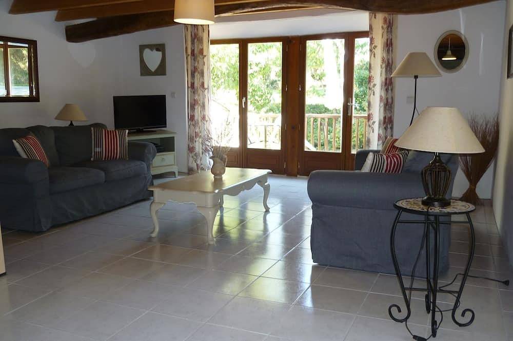 Gîte de charactère avec tout le charme de la campagne in Anglars-Saint-Félix, Aveyron