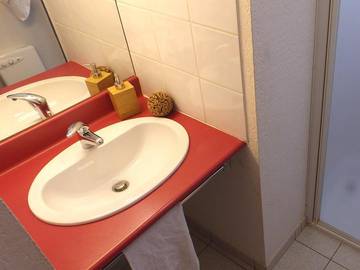 Gîte for 8 People in Die, Drôme, Photo 3