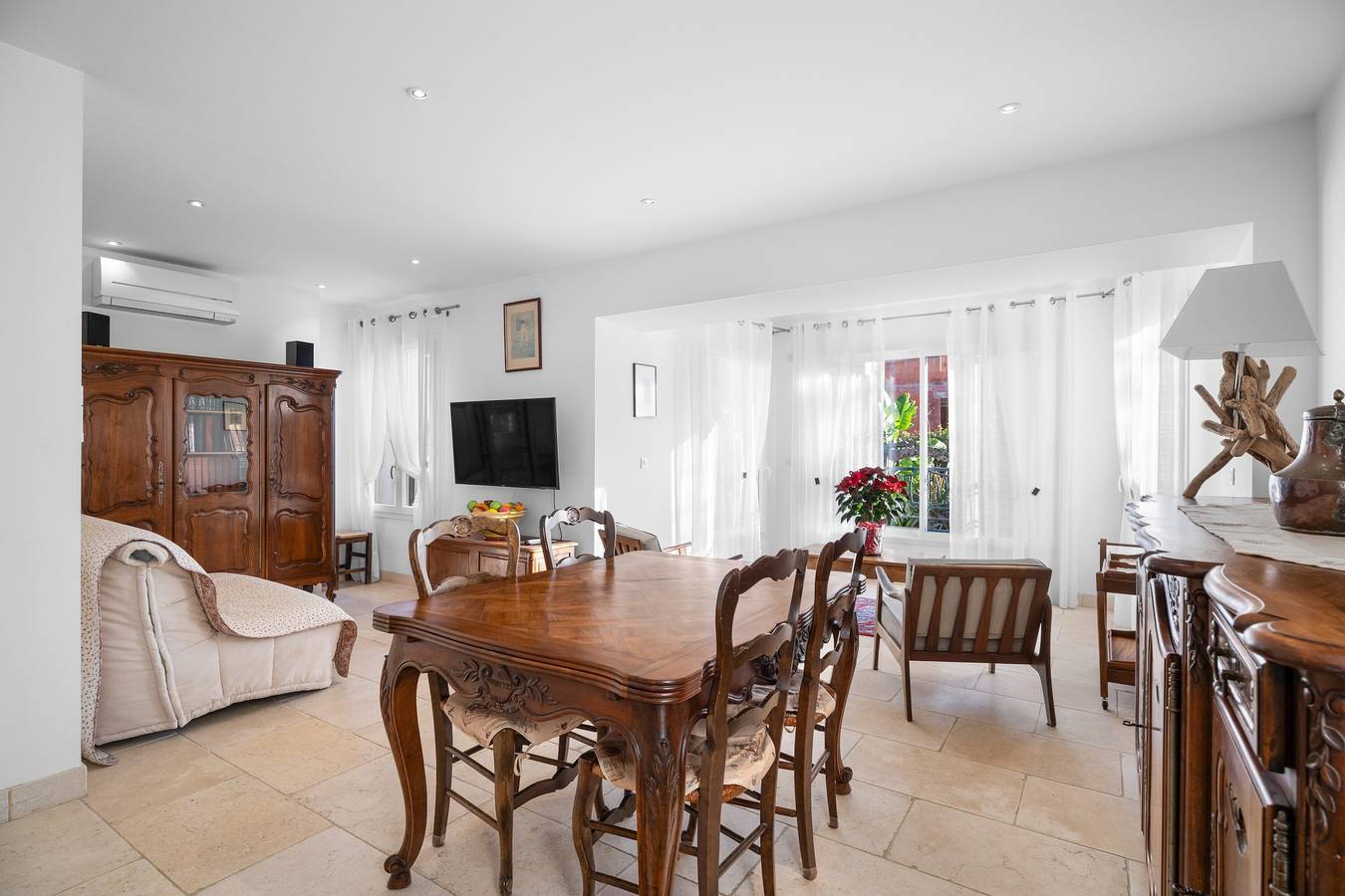 Ganze Wohnung, Apartment in der Nähe des Hafens in Sanary-sur-Mer, Toulon Region