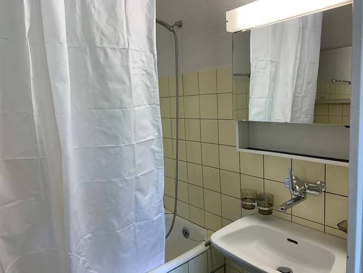 Ganze Ferienwohnung, Diegastgeberei.ch - Revier schlicht und bahnsinnig - Revier schlicht und bahnsinnig in Mitlödi, Glarus Süd