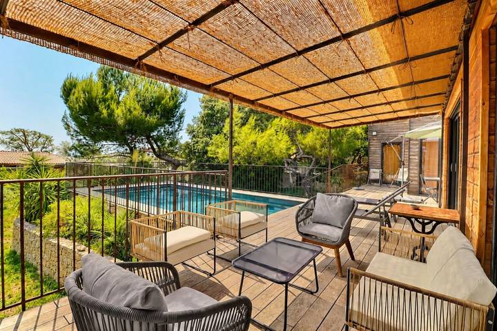 Ferienhaus für 8 Personen, mit Terrasse und Garten