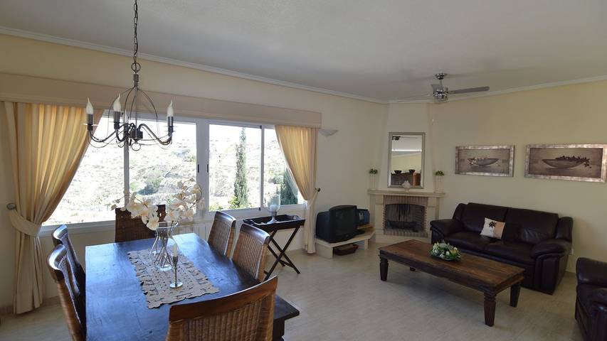 Casa rural para 7 personas, con piscina y jardín en Rojales - 2