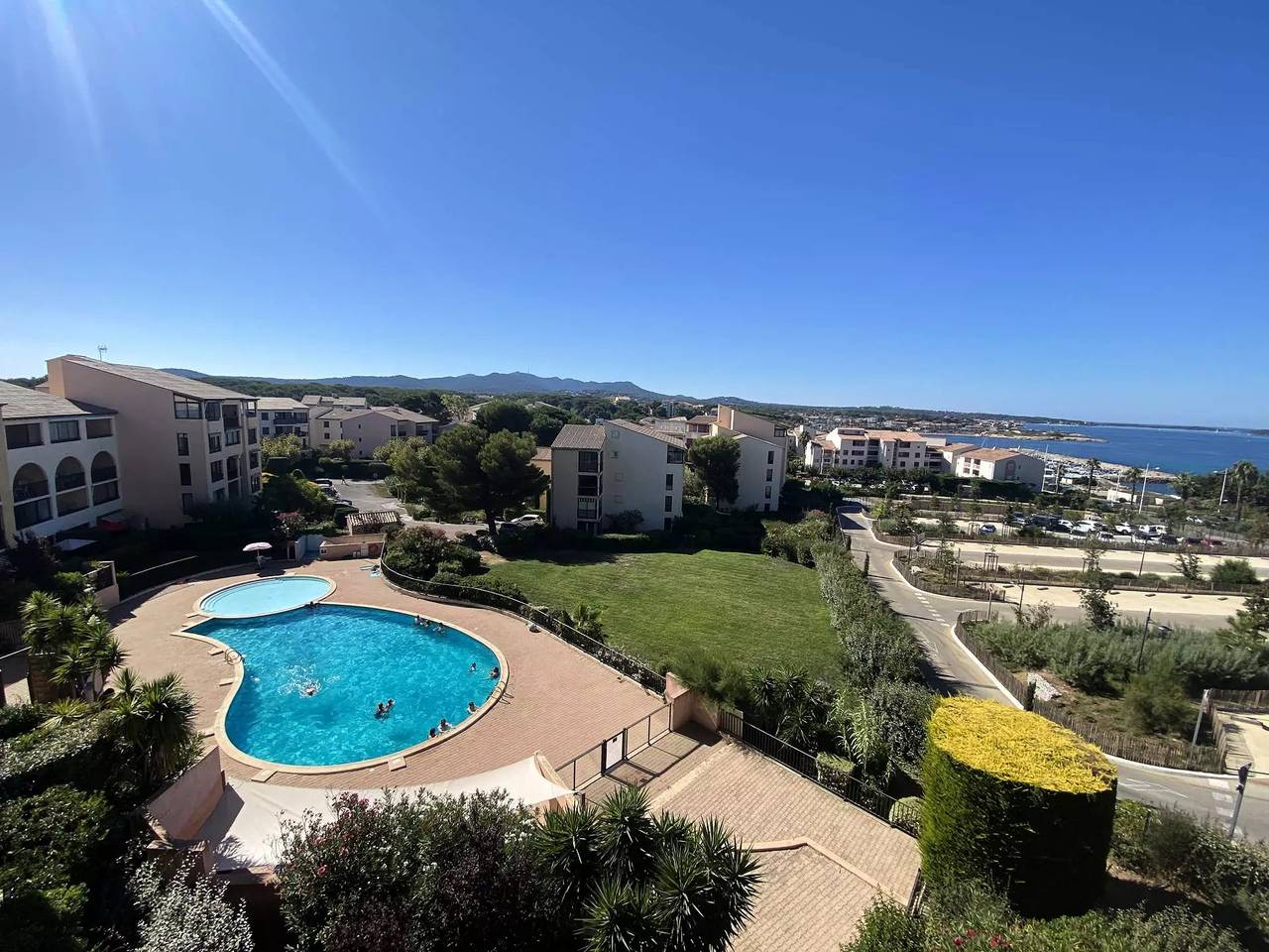 Ganzes Studio, Super Studio Near Sea in Domaine mit Pool in La Coudoulière, Six-Fours les Plages