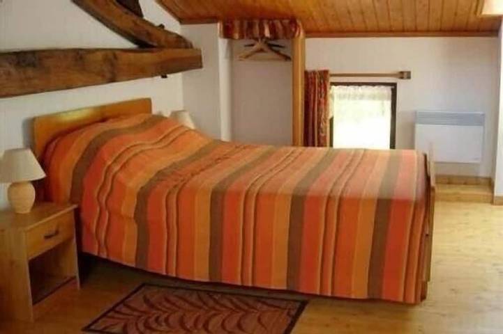 Gîte pour 6 personnes, avec terrasse et jardin dans les Deux-Sèvres - 2