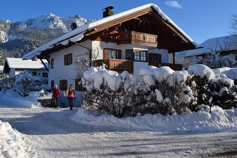 Ganze Wohnung, \"Nr.3\" Fewo/1 Schlafraum/Dusche, Wc - Kir Royal, Ferienwohnungen in Krün, Bayerische Alpen