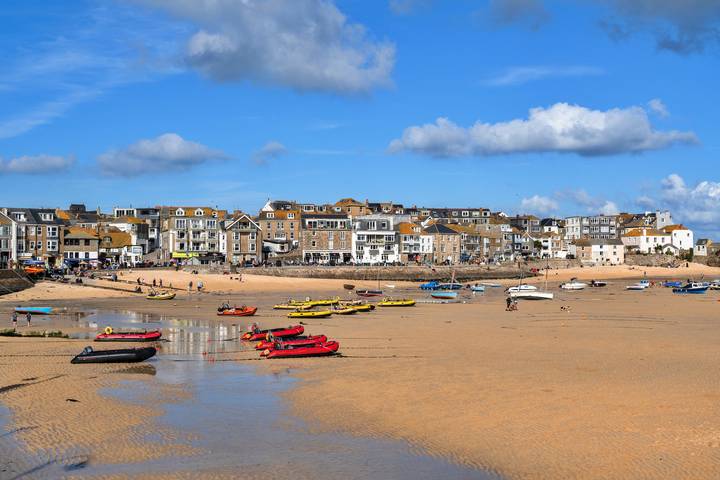 Entire apartment, No. 6 Porthgwidden in St. Ives, Cornwall