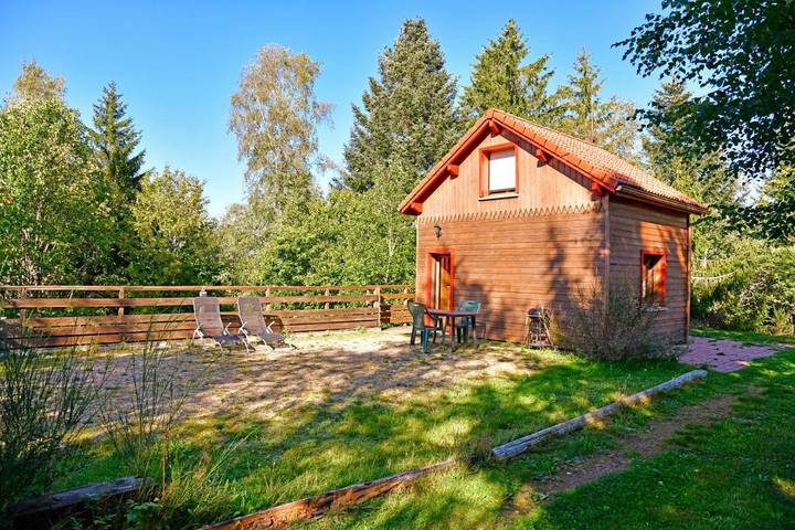 Chalet pour 3 personnes, avec terrasse et vue, animaux acceptés