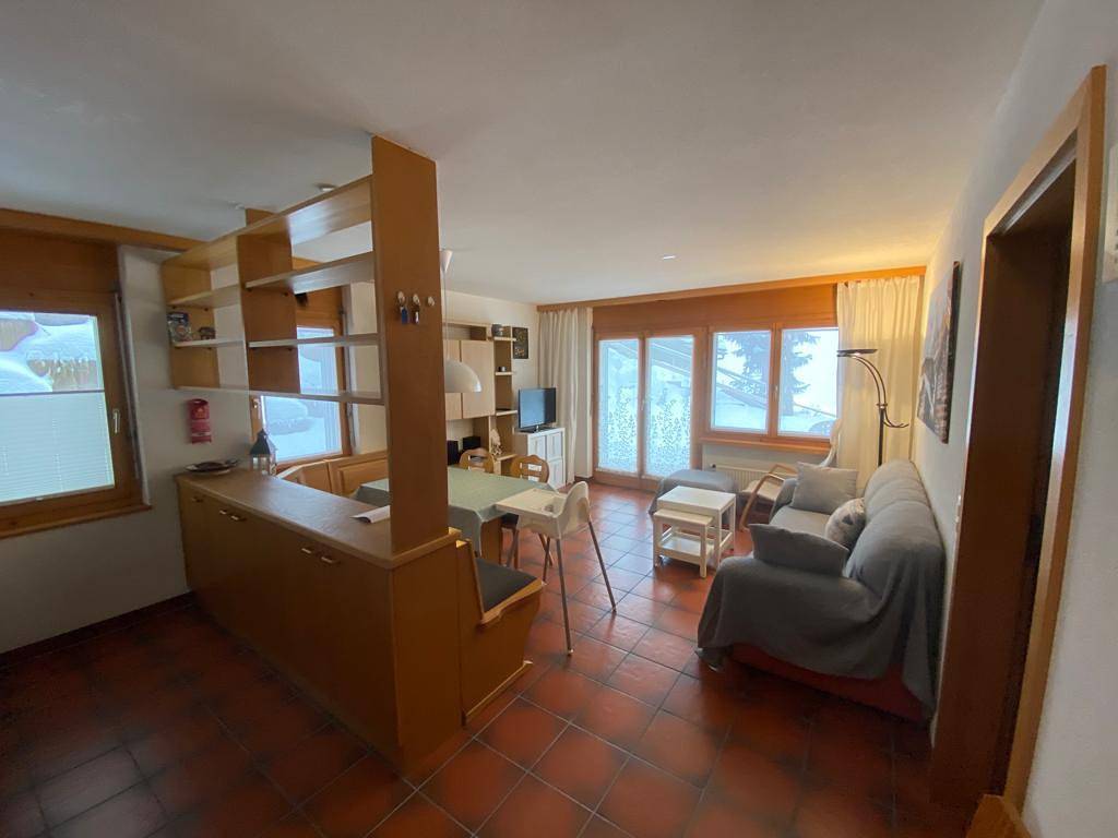 Geheel vakantieappartement, Vakantieappartement voor 6 personen met tuin in Grächen, Walliser Alpen