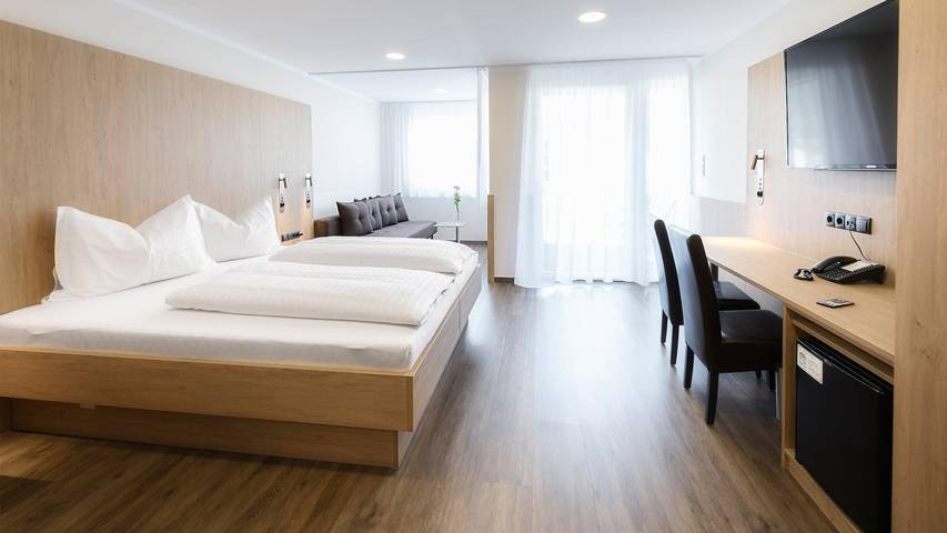 Hotel für 4 Personen, mit Pool und Garten sowie Whirlpool und Sauna, mit Haustier in Graz & Umgebung - 3