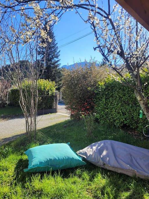 Appartement entier, One-Bedroom Apartment in Die, Parc naturel régional du Vercors