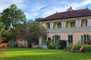 Cottage pour 10 personnes, avec jacuzzi et jardin dans Vanvey