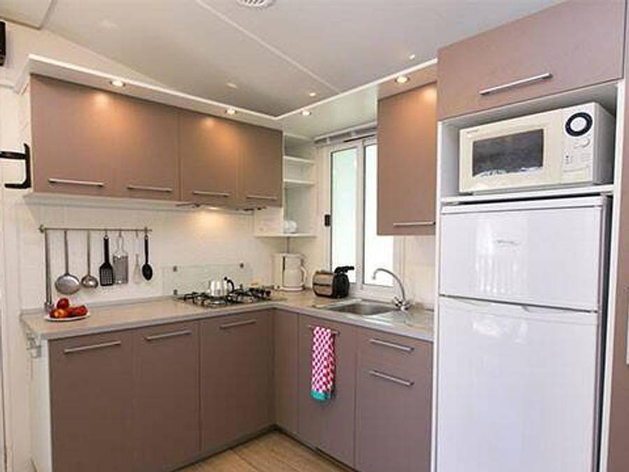 Camping Tres Estrellas Mediterráneo - Bungalow 6 personas - Mobil-home | Confort | 3 Dormitorios | 4/6 Pers. | Terraza elevada | Aire acondicionado. in Playa de Almenara, Chilches