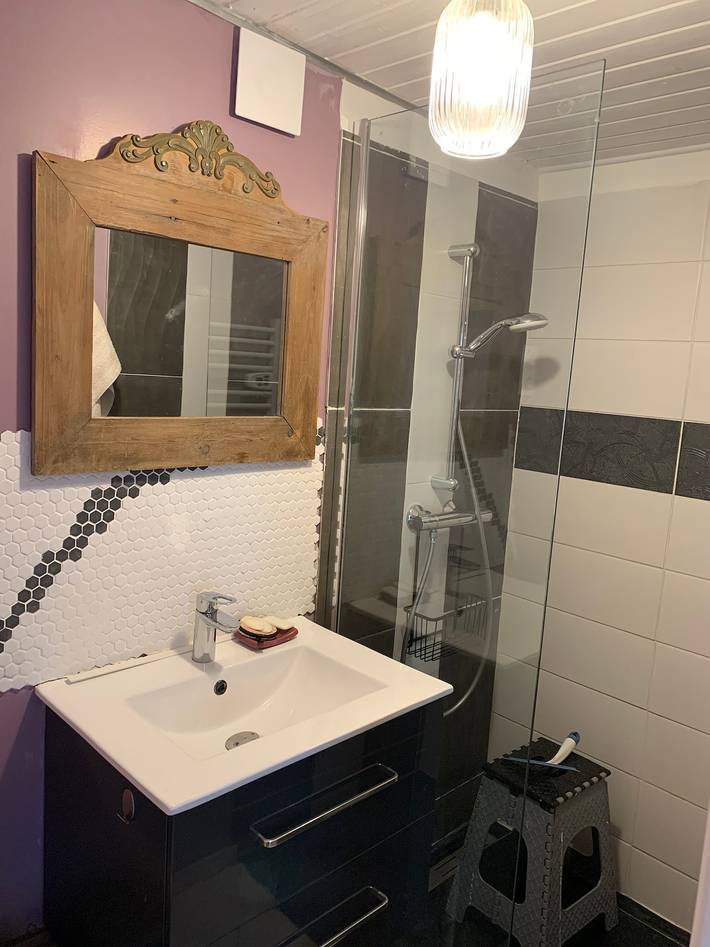 The Chalet with Private Garden and Wi-Fi in Taillet, Céret Området
