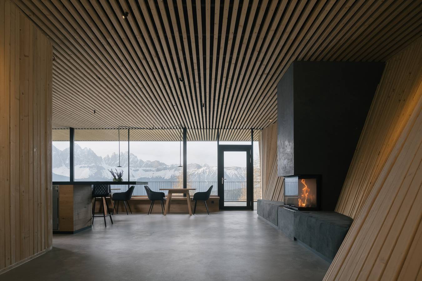 Ferienwohnung Hotel "Anders Mountain Suites 3" mit Privater Sauna, Pistenzugang und Wlan in Afers, Brixen