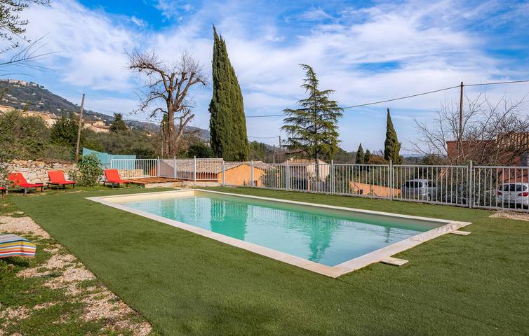 Location de vacances pour 14 personnes, avec piscine à Peymeinade - 3