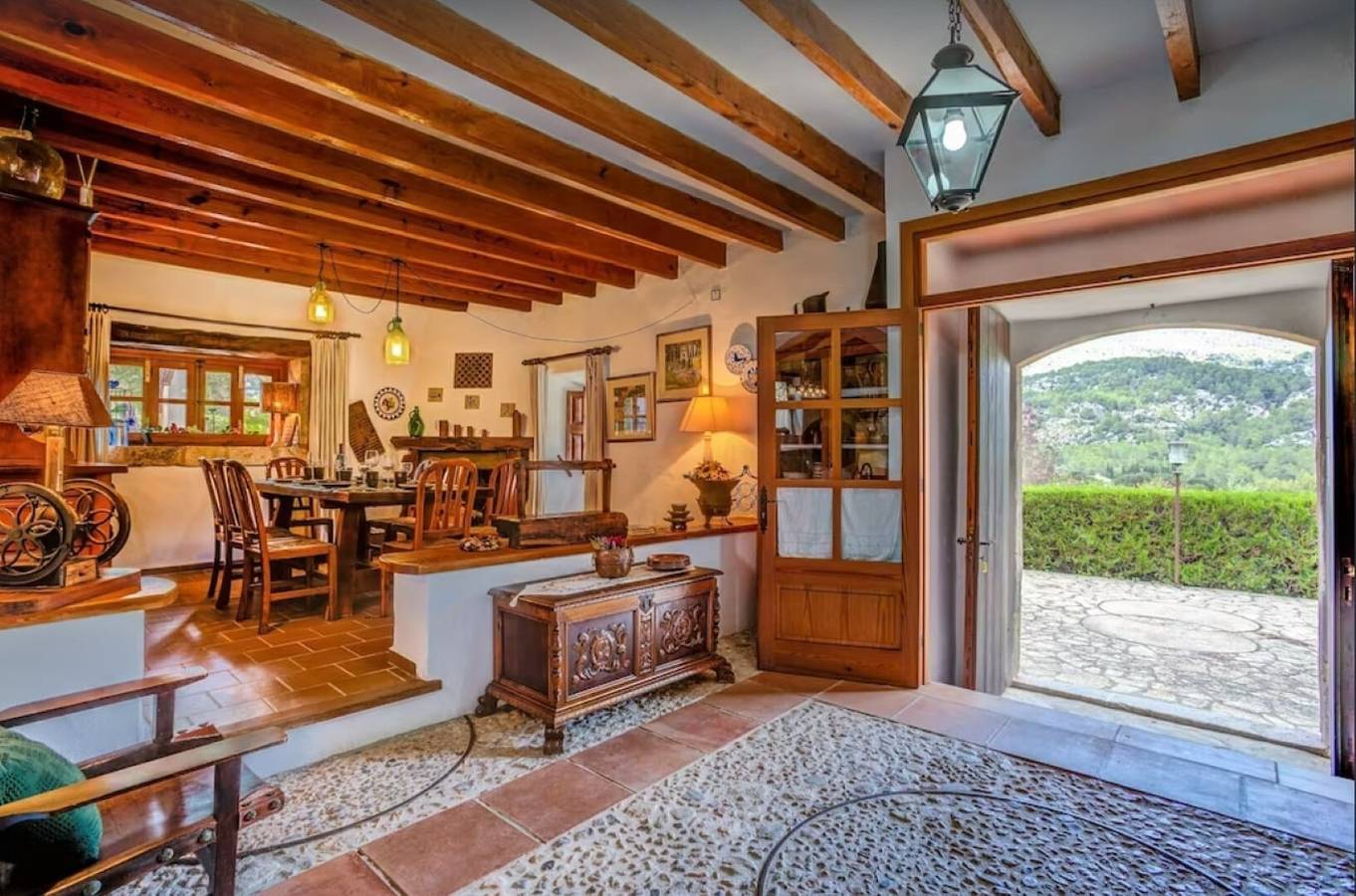 Country House 'Cerdà' with Mountain View, Wi-Fi and Air Conditioning in Pollença, North Majorca