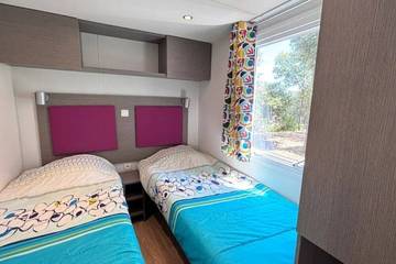 Camping pour 4 Personnes dans Le Muy, Région de Draguignan, Photo 2