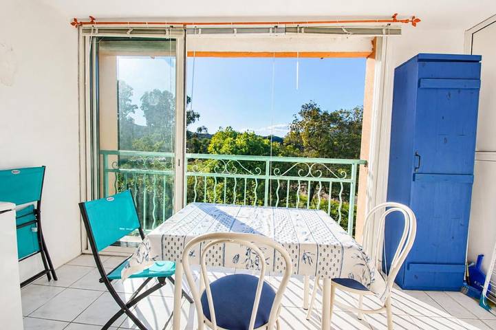 Vakantiewoning voor 4 personen, met terras en uitzicht in Agay